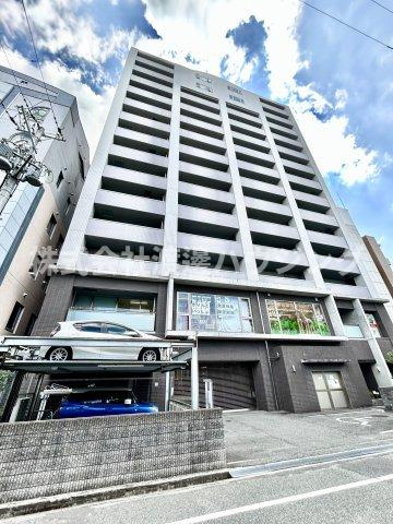 ハーヴェスタ江坂の外観