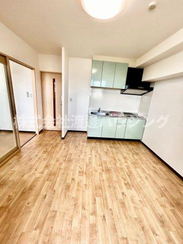 ハーヴェスタ江坂の内装