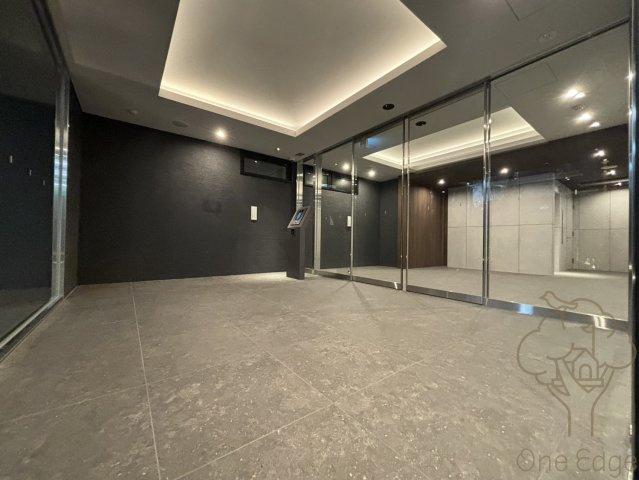 シーズンフラッツ福島のロビー