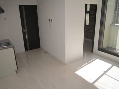 【居間・リビング】 | Grandtic Giglio 高宮　★プライスホームなら仲介手数料が半額以下です★