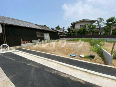 【前面道路含む現地写真】 | プレイワークレジデンス【千原町1丁目/全５区画】Ⅴ号地・土地分譲・泉大津市千原町1丁目 | 前面道路含む現地写真です