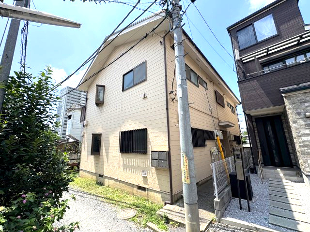 あらきやアパートの外観