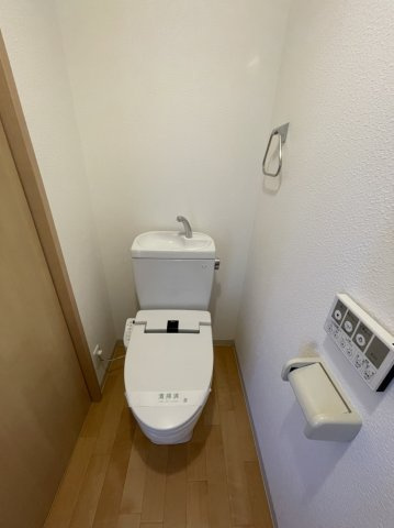 ボルベール・ピソのトイレ