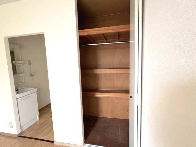 ブライトハイツの収納