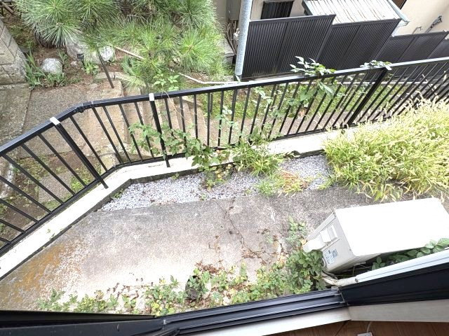 ブライトハイツの庭