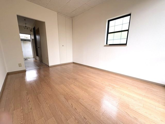 ブライトハイツの居間・リビング