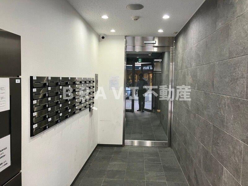 シャトー・デ・シリウス　BRAVI不動産のエントランス