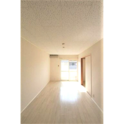 熊本市東区長嶺東５丁目のアパートの内装