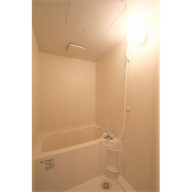 熊本市東区長嶺東５丁目のアパートの浴室