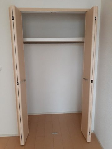 ＳＵＮ　ＦＬＯＷＥＲ　Ⅱの収納|たっぷりとした収納スペースです