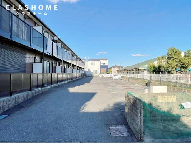 アンプルール リーブル 悠Ⅱ　　　刈谷市近郊の賃貸はクラスホームの駐車場