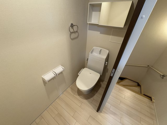 播磨町宮西新築アパートのトイレ
