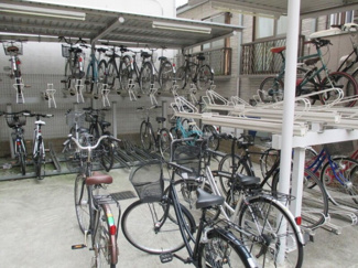 【駐車場】 | 自転車置き場があります(^^)/