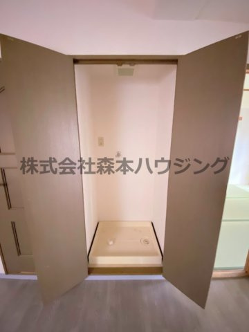 【設備】 | 　グランドヴィラ香里 | 室内洗濯機置き場です