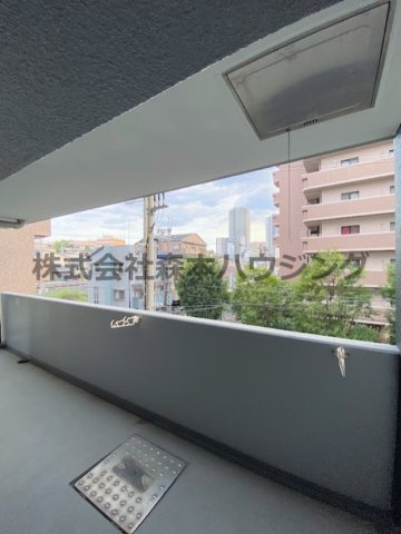 【展望】 | 　グランドヴィラ香里 | 室内からの眺望です