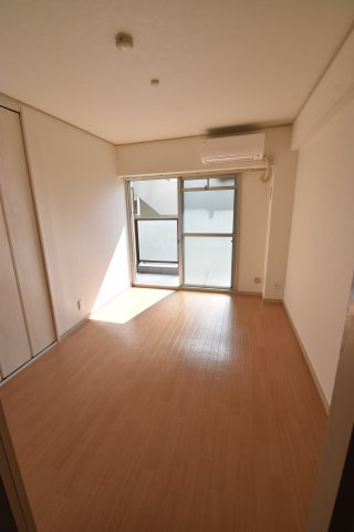 大阪市城東区蒲生２丁目の賃貸マンションの寝室