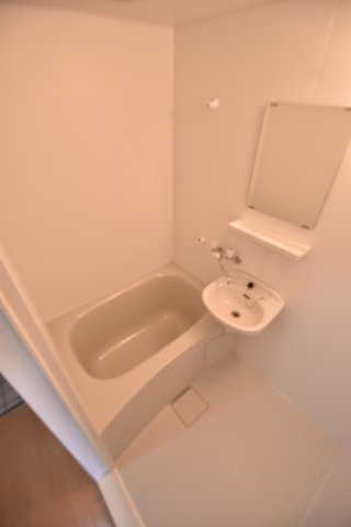 大阪市城東区蒲生２丁目の賃貸マンションの浴室