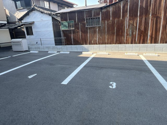 Fontanaの駐車場