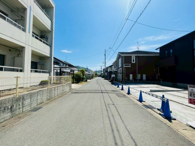 タマタウン　岐阜市上土居第６　全２区画分譲の前面道路含む現地写真|■前面道路　■ヤマダ不動産　株式会社リライフ　岐阜店　■夢のマイホーム購入をフルサポートします！