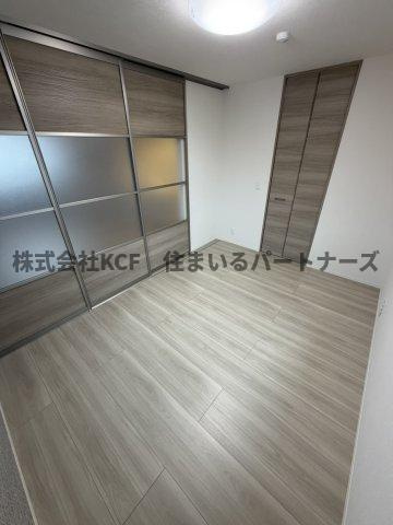 ELGRAND上津の洋室