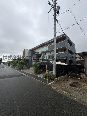 ELGRAND上津の外観