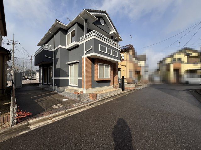 中古戸建　相田６丁目（アストラムライン上安駅）の前面道路含む現地写真