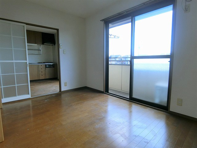 プリシアードⅡの居間・リビング