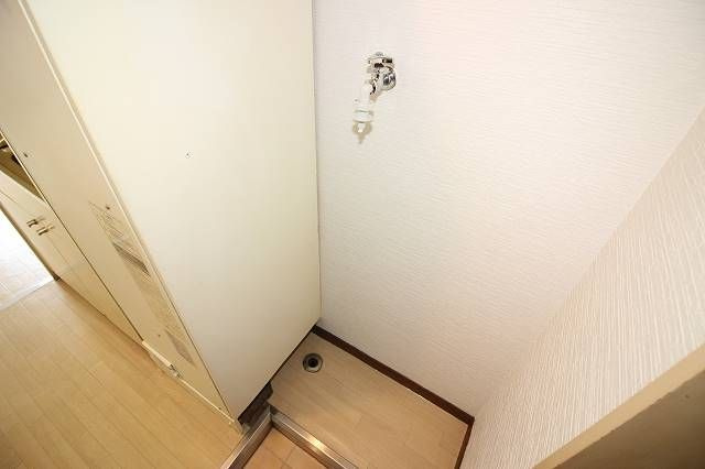 【設備】 | ルエメゾンロワール博多 | 別号室の写真になります。現況優先。