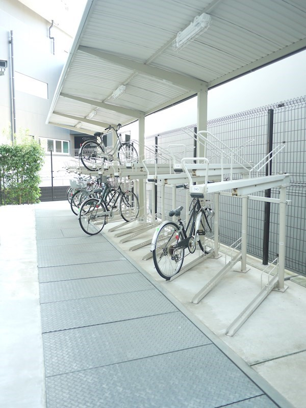 パークタワー新神戸の外観