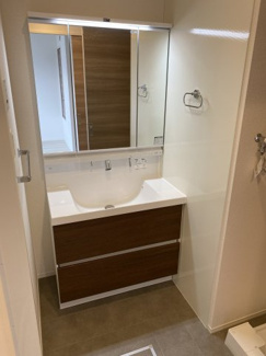 【独立洗面台】 | メテオーラ・コッリーナ