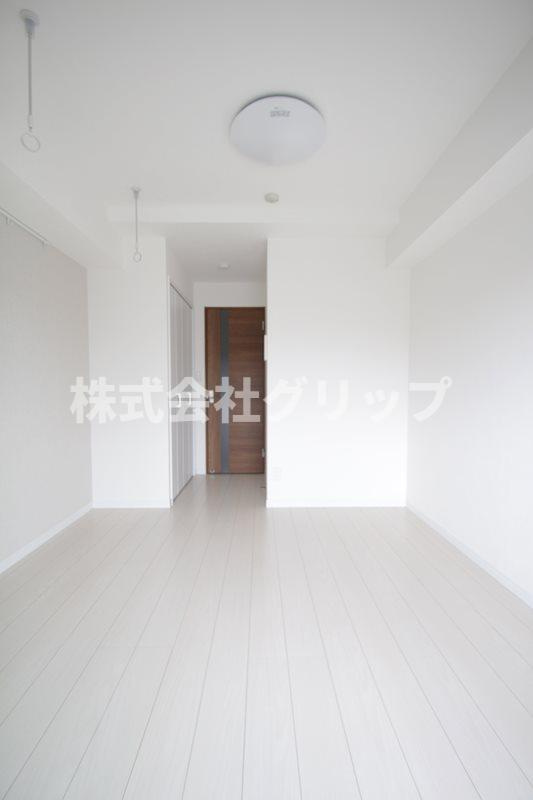 リヴシティ横濱蒔田弐番館の居間・リビング