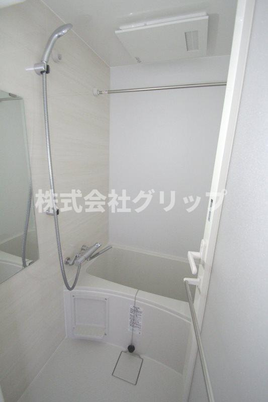 リヴシティ横濱蒔田弐番館の浴室