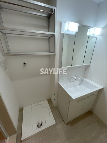 ラモーナ稲田本町の洗面所