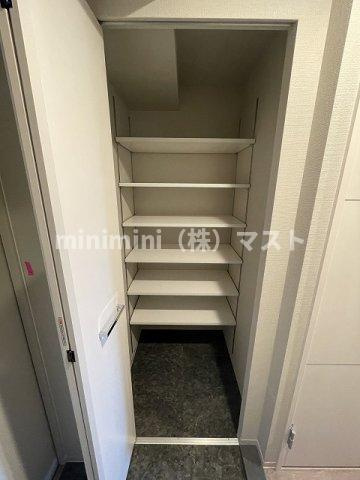 セイワパレス美章園駅前の収納