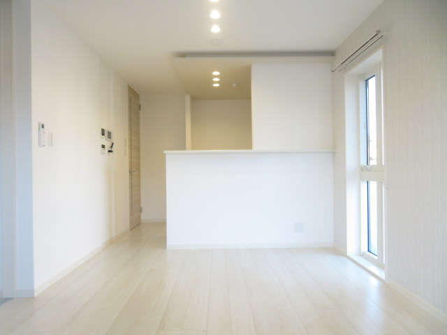 シャーメゾン　ファーイースト英賀保の居間・リビング