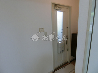 【玄関】 | セジュール東落合 | シューズボックス付き玄関(別のお部屋の写真です)