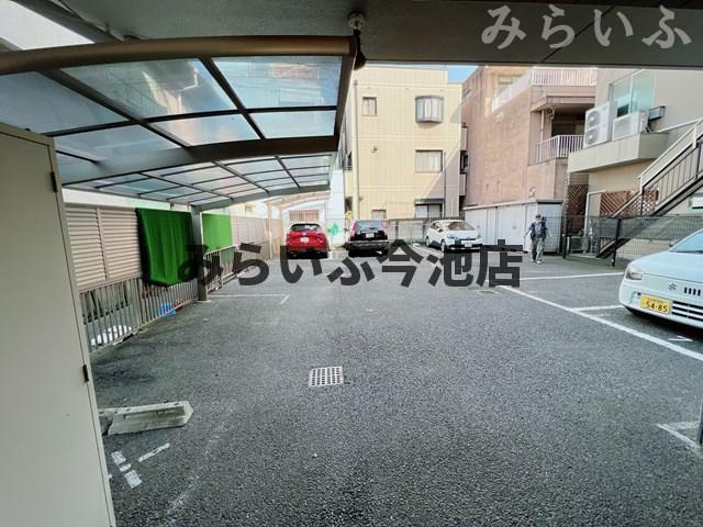 【駐車場】 | リオン高見