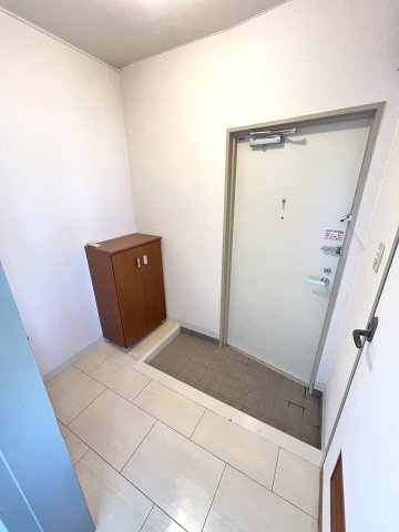 ドリームシティマンションの玄関