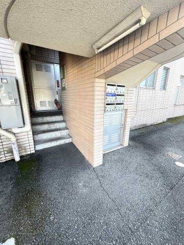 ドリームシティマンションのエントランス