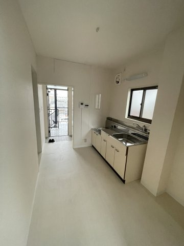 コーポ鵜川の居間・リビング