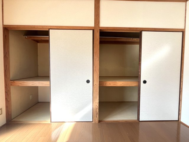 パークサイド東の収納