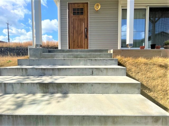 石岡市柿沼注文住宅の玄関