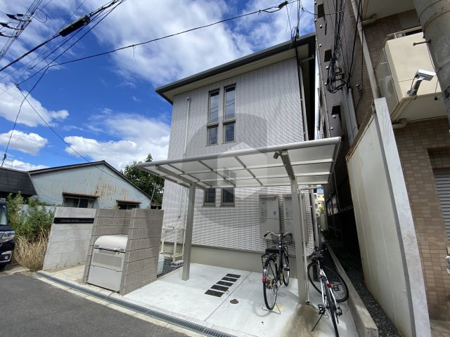 Charme Lacineの外観