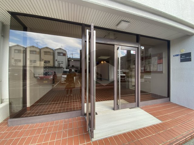 第3玉川コーポラスのエントランス