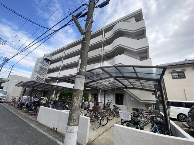 第3玉川コーポラスの外観