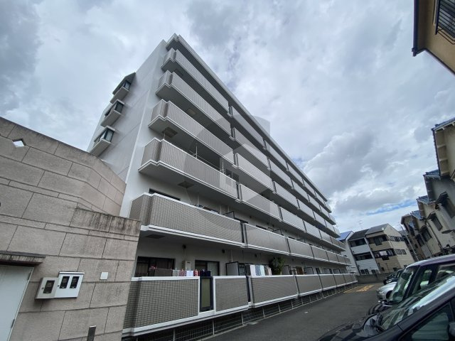 グランドールKの外観