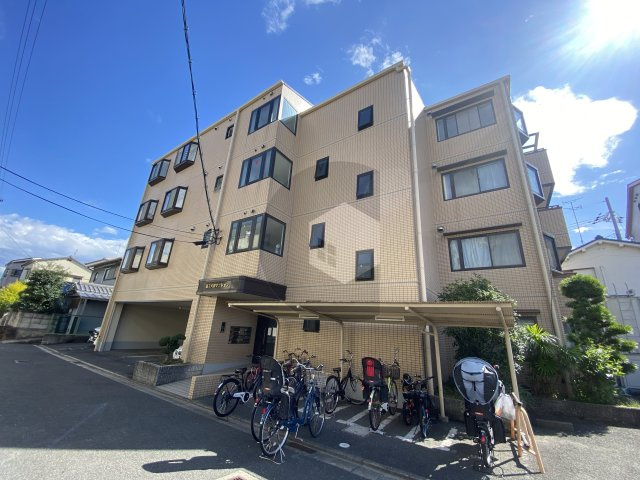 第3大原マンションの外観