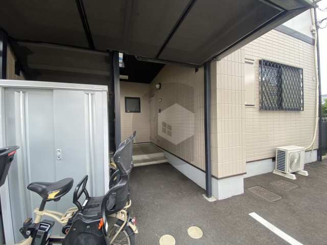 ステーブル八番のエントランス