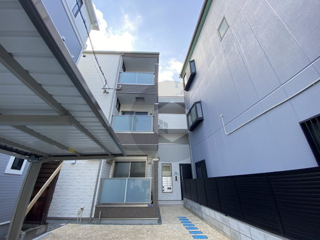 グローリア西昇の外観