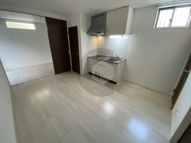 グローリア西昇の居間・リビング